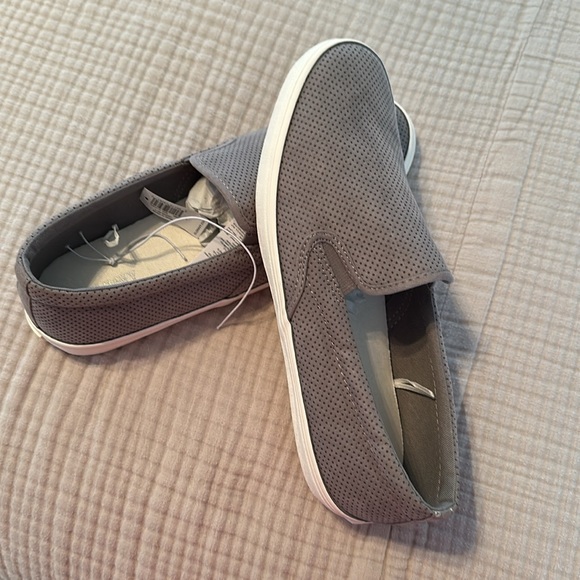 Sueded slip on tennis shoe - Picture 3 of 3